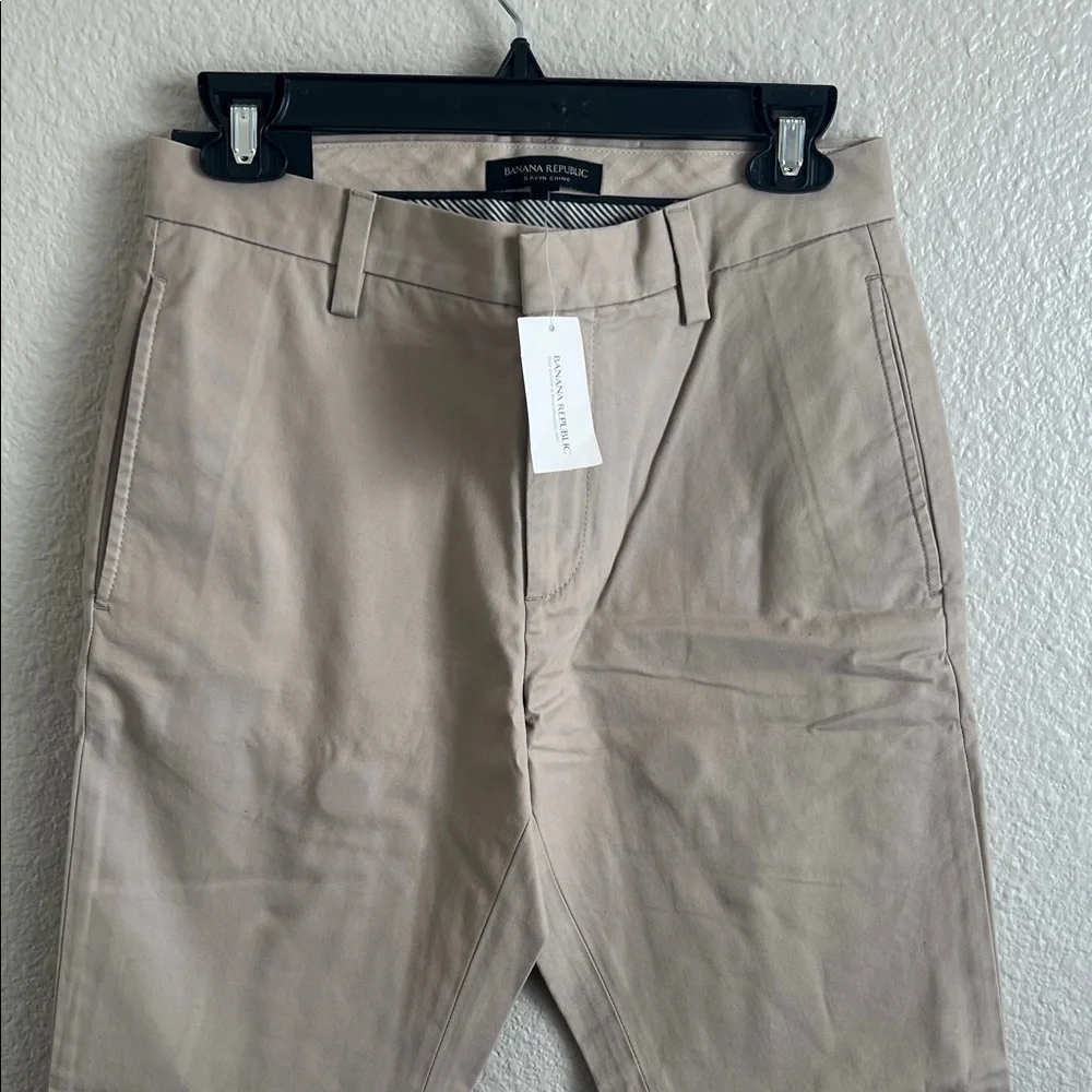 NWT Banana Republic Gavin Beige Chinos 27x30. Was $59